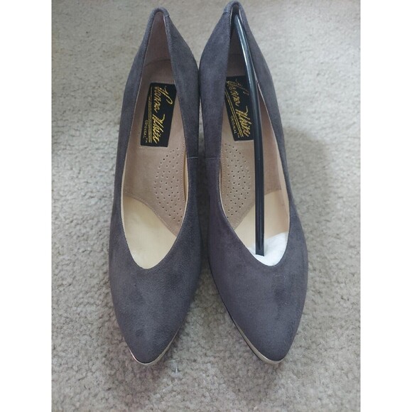New In Box Women's Size 7 Vanna White Gray Heels Silver Tips Suede Pumps Shoes - Picture 4 of 10